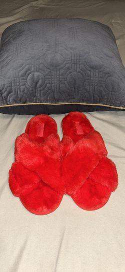 Pink Victoria’s Secret slippers 