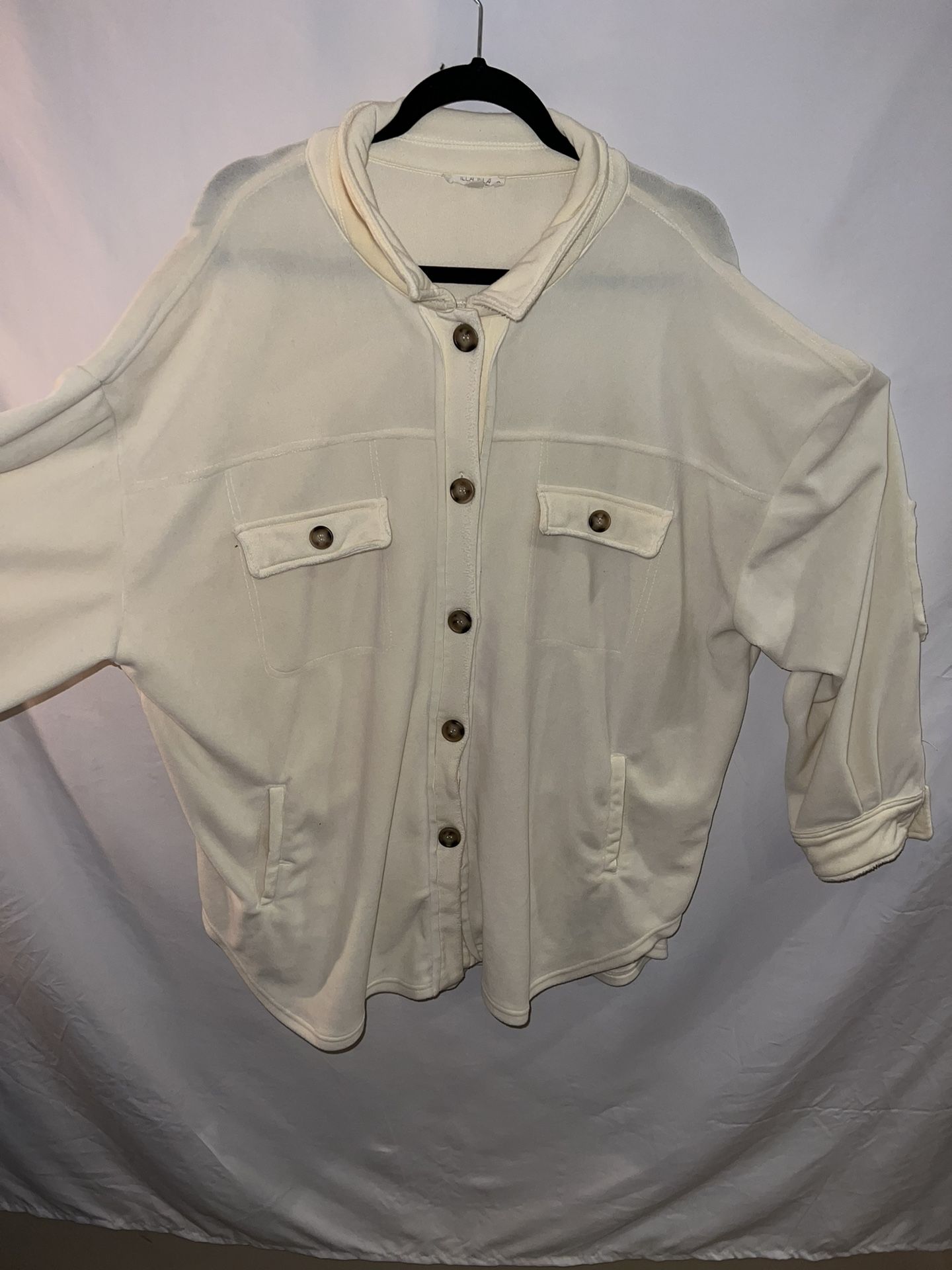 Ladies Womens Large Oversized Illa Illa cream velvet & sweatshirt fun button down EUC