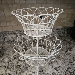 Metal Two Tier Stand
