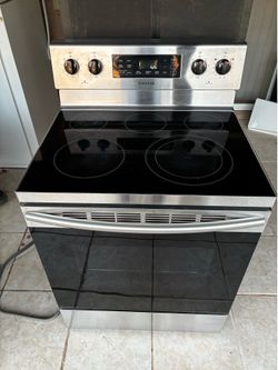 SAMSUNG ELECTRIC STOVE
