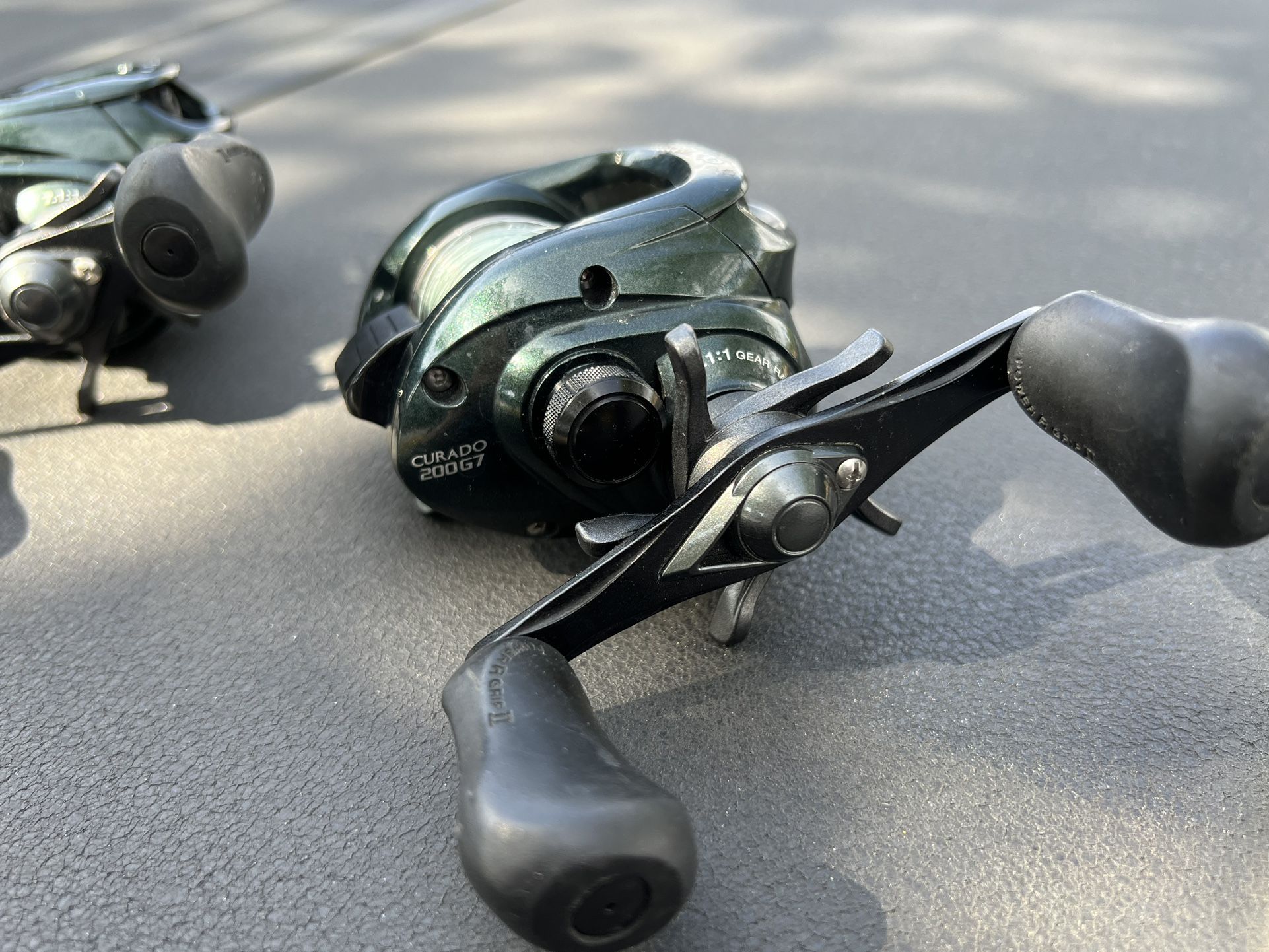 shimano curado 200g7 for sale 200 M Casting Reel Youll also be able to rely on a spool designed for this reel Shimano Curado 200 M