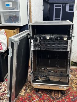 Heavy Duty Rolling ATA Rack Case w/ Wheels + Behringer 31-Band EQ