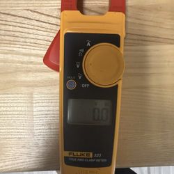 Fluke 323