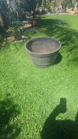 Plastic barrel planter