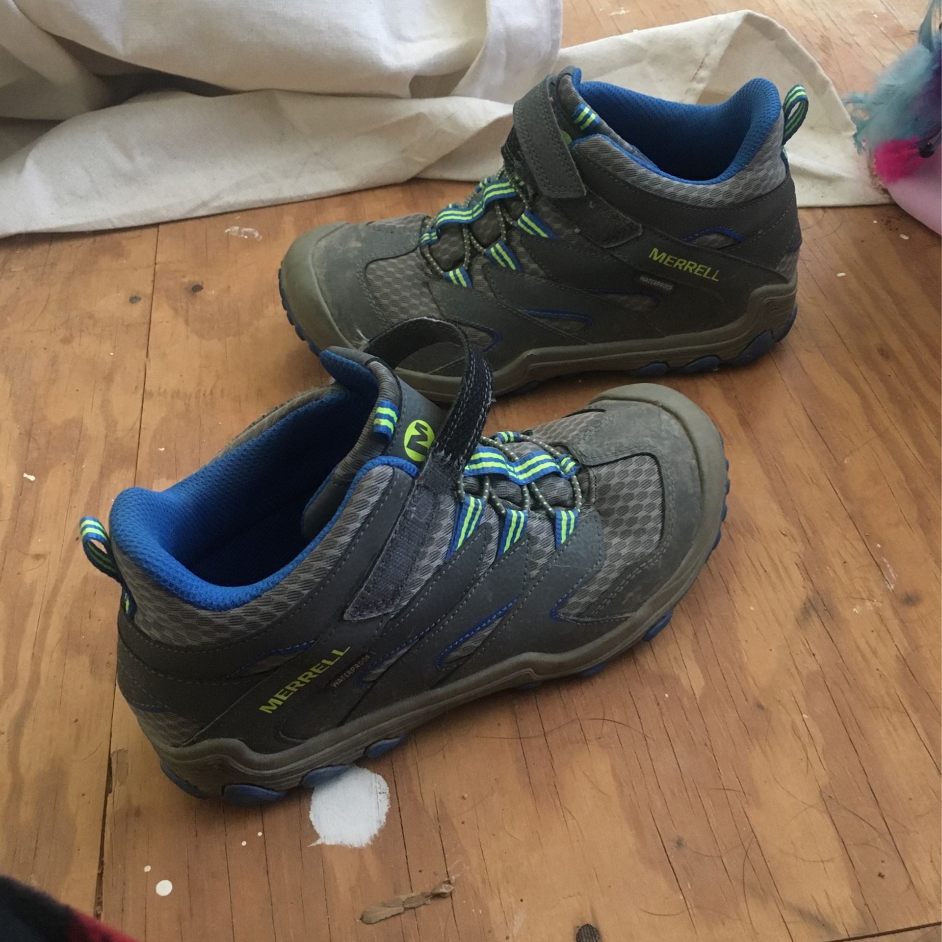 Kid’s Merrell Waterproof snow Boots