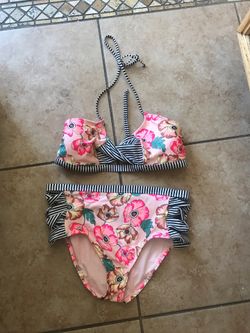 Swim suit