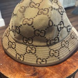 Gucci Bucket Hat 