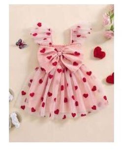 Size 6 month - 9 month baby girl dress!