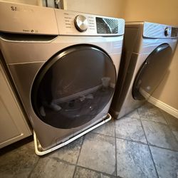Samsung Front Load washer + Gas Dryer Champagne color *Please Read* 