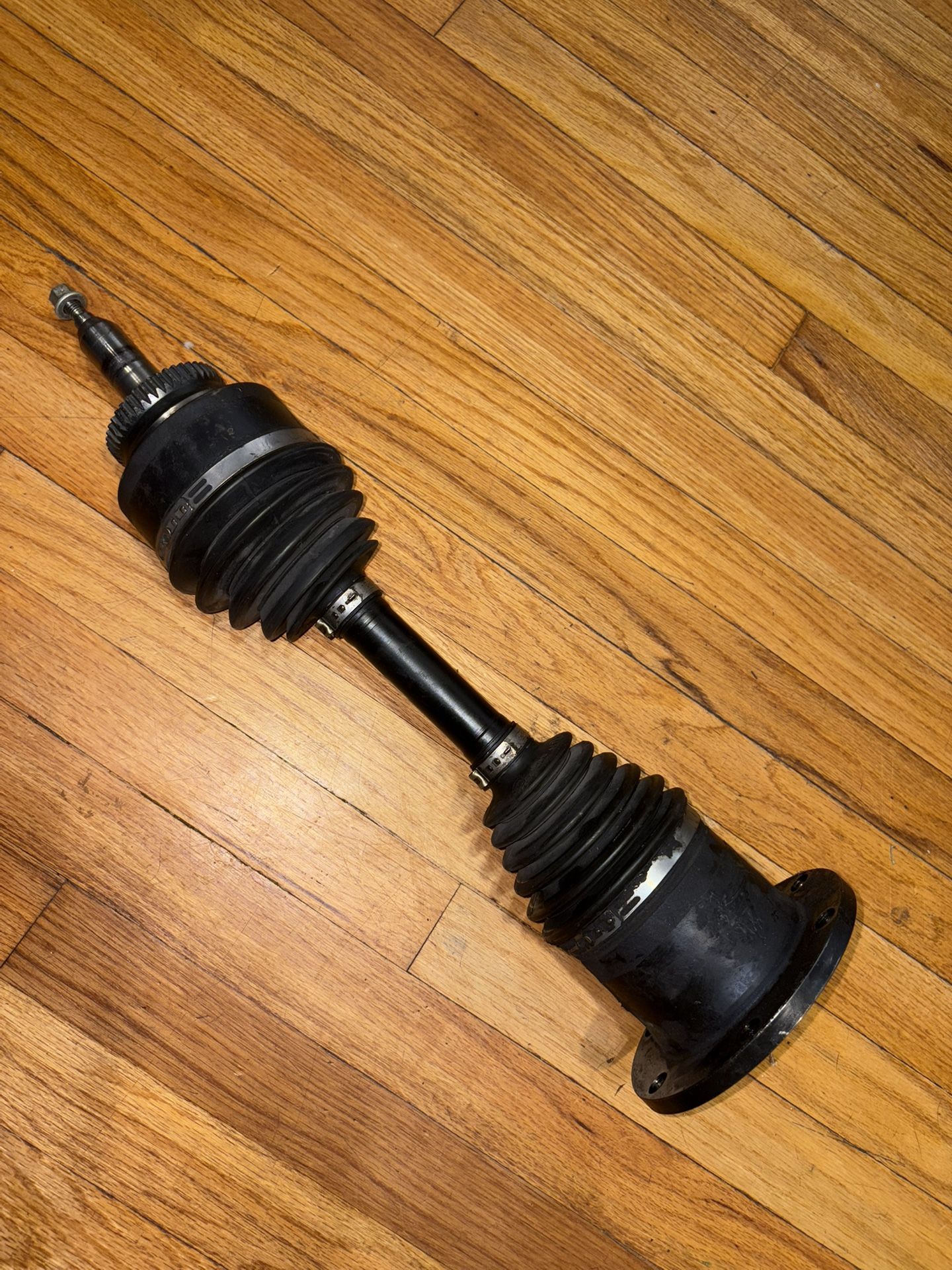 CV AXLE )BEST OFFER TAKES IT)