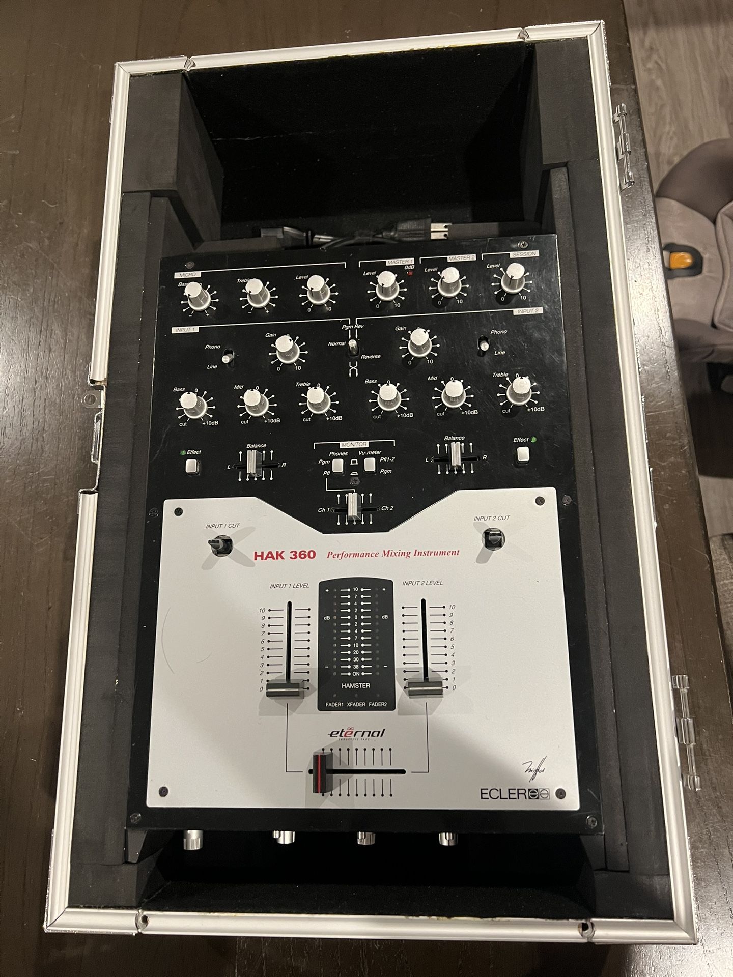 Ecler HAK 360 2 Channel DJ Battle Mixer w/ Road Case
