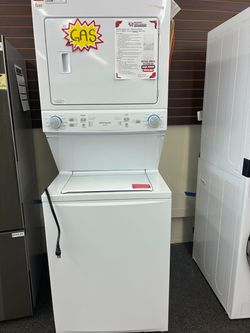 Frigidaire 27-Inch White Gas Laundry Center