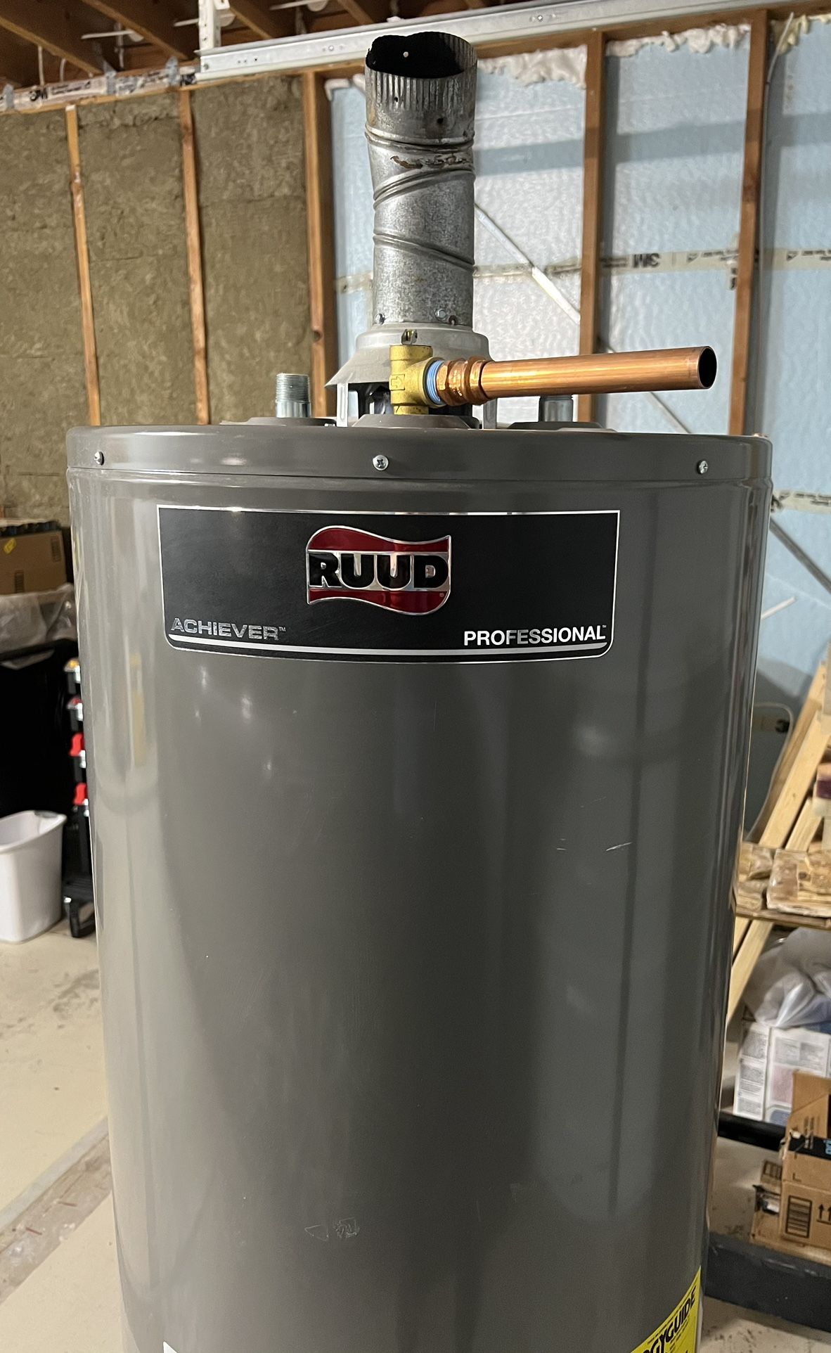 Ruud 50 Gal. Gas Water Heater for Sale in Tucson, AZ OfferUp