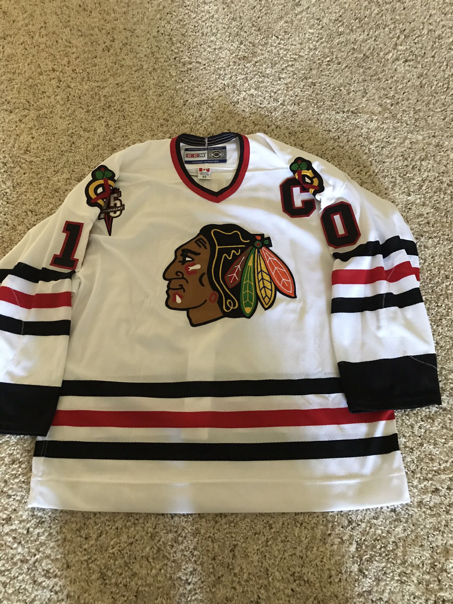 Chicago Blackhawks autographed jersey