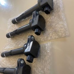 Ignition Coil spark Plug for Honda / Civic / Element /Acura . Set of 4