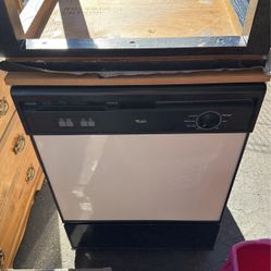 Whirlpool Dishwasher