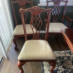 Vintage Dining Table And 6 Chairs “ Excellent Condition “
