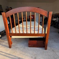 Bed With Mattress 