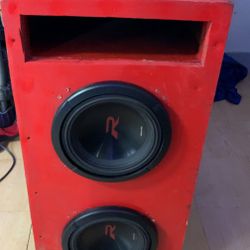 2 10in alpine Type r Dual 4 Ohm 