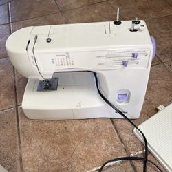 Sewing Machine 