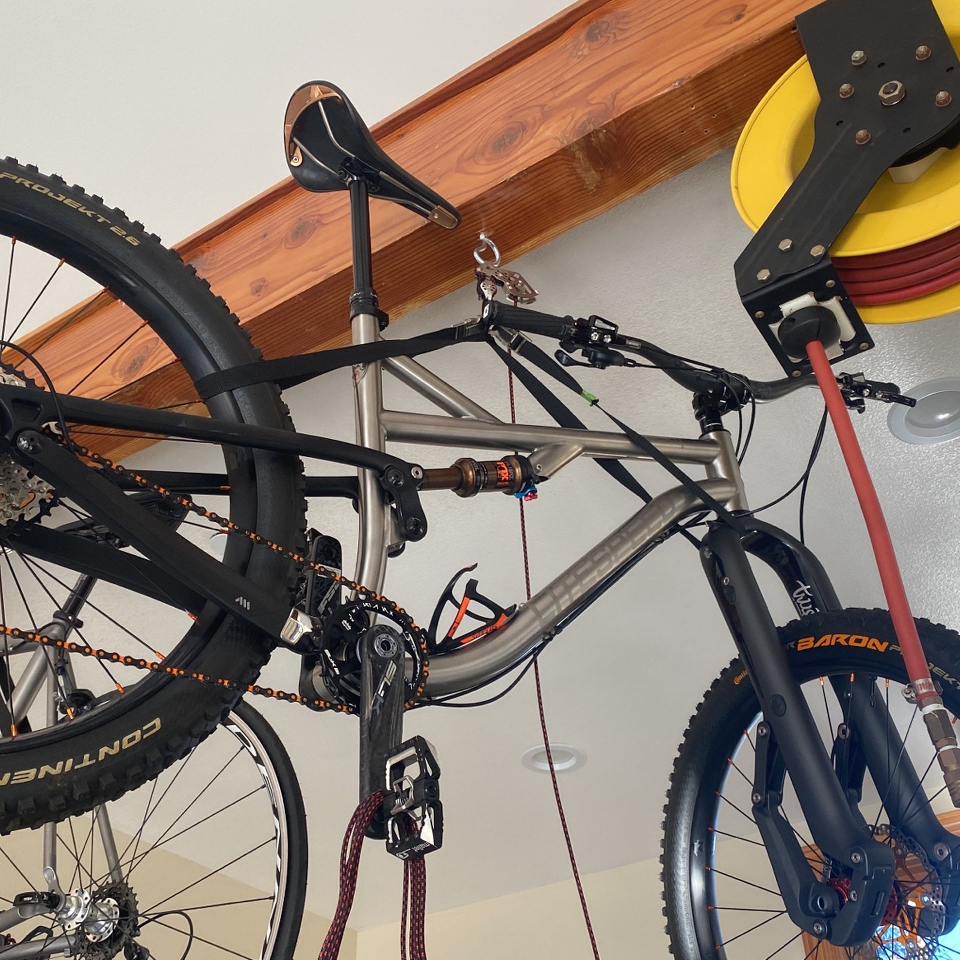 Litespeed Nolichucky Titanium mountain Bike size large Like New