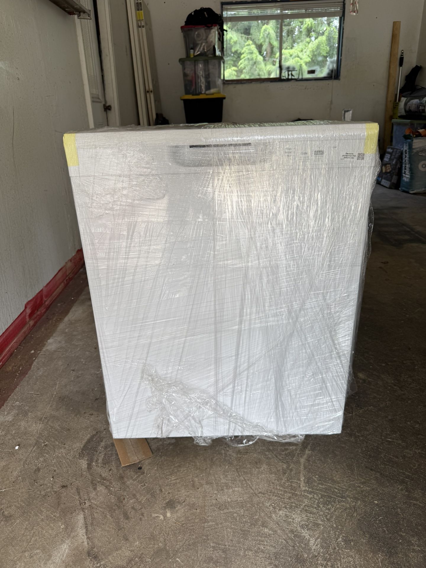 Brand New GE Dishwasher