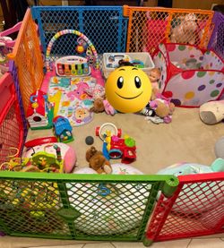 Toddleroo by North States Superyard Colorplay 8 Panel Free Standing Play Yard, Indoor or Outdoor Baby Playpen, Baby Gate