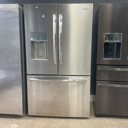Frigidaire Gallery French Door Refrigerator  T
