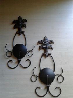 Decorative wall candle holder