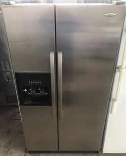 WHIRLPOOL STAINLESS STEEL REFRIGERATOR WITH WATER AND ICE DISPENSER