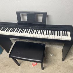 Yamaha P-125ABLB Digital Piano With Wooden Stand and Bench