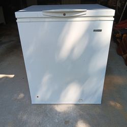 Kenmore Chest Freezer 6 CF
