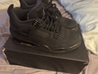 Retro 4sBl Black cats
