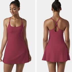 New halara active dress