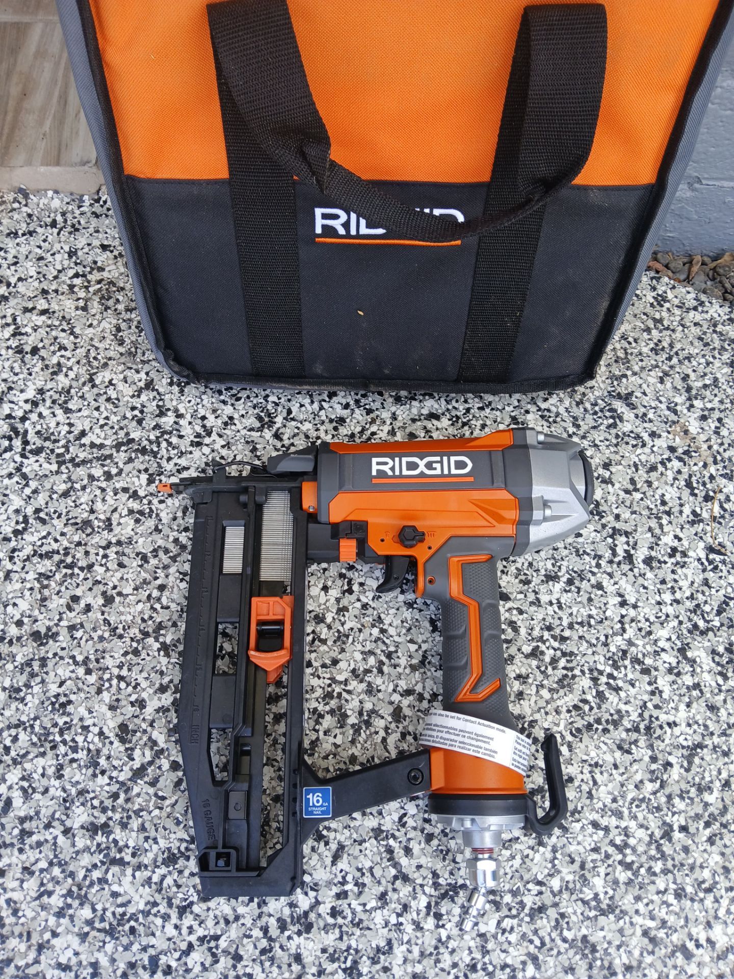 Finish nail gun 16ga