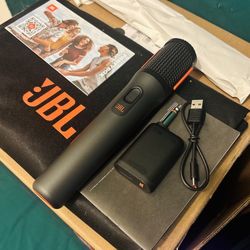 JBL Wireless Microphone w/ Dual-Channel Receiver - Original JBL Pro Sound, Connects 2 Microphones