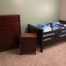 Kids Bedroom Furniture Set