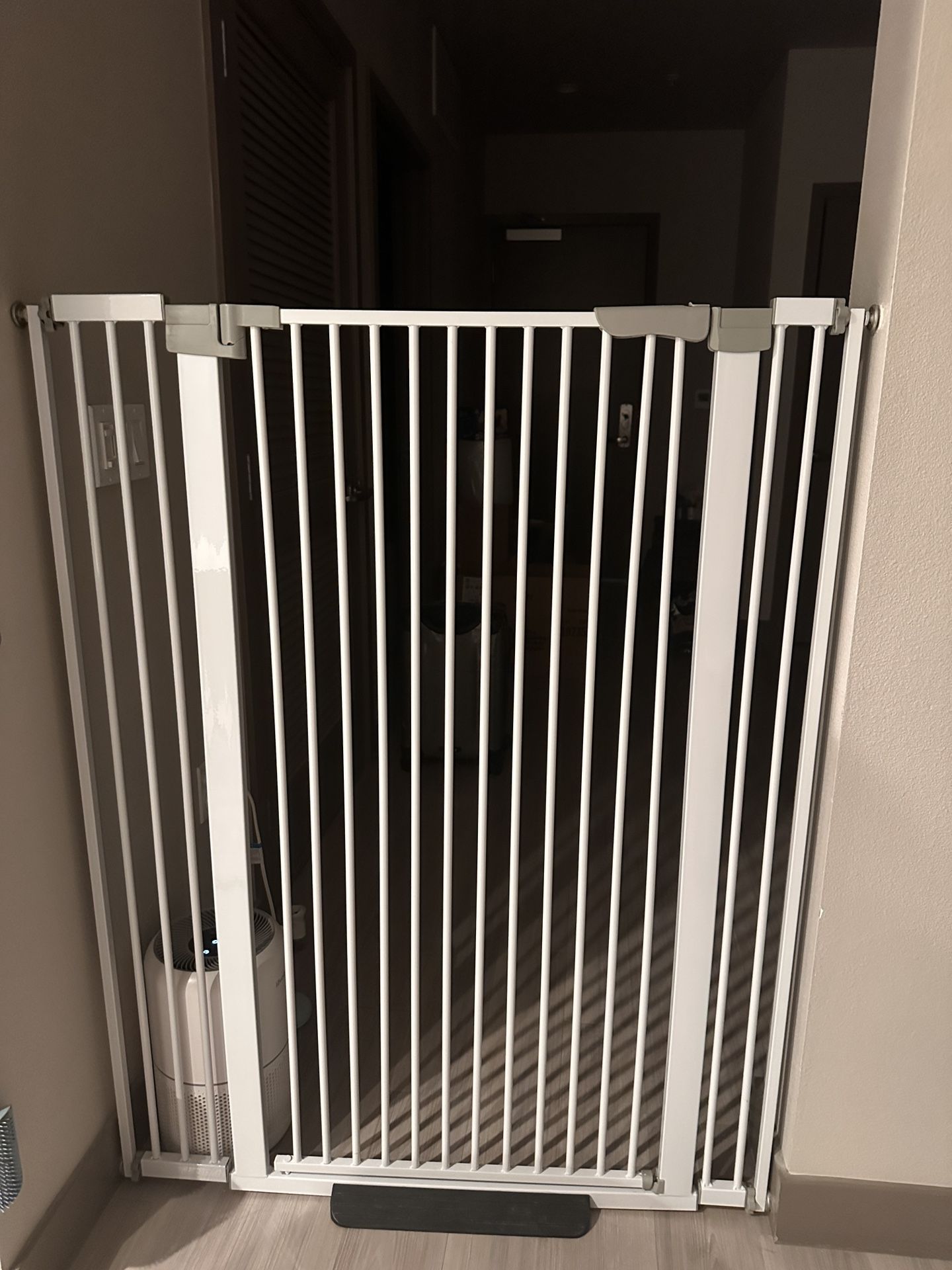 Extra Tall Pet / Baby Gate