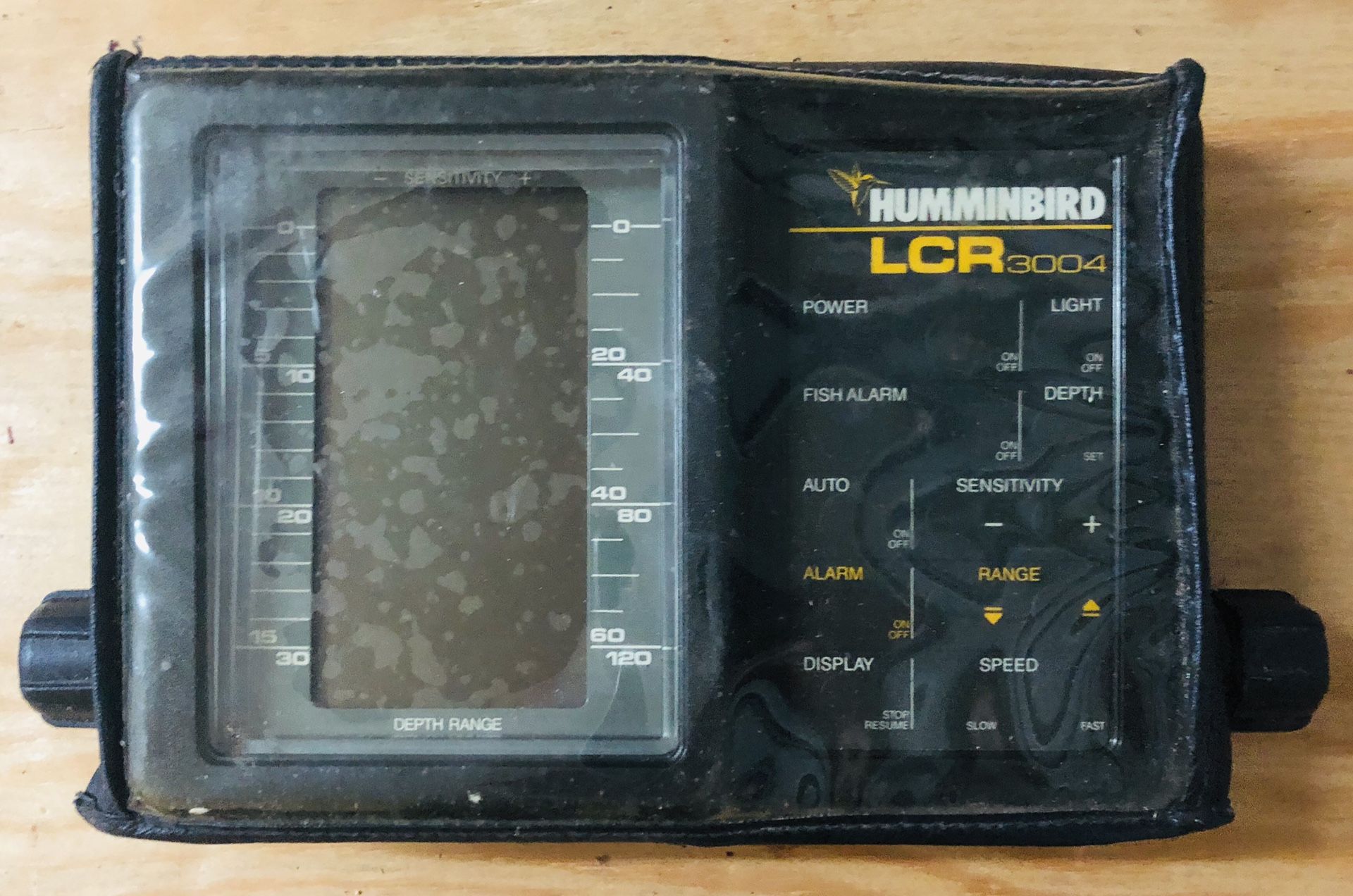 Humminbird LCR - 3004 (Fish Finder)