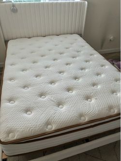 Full size hybrid mattress