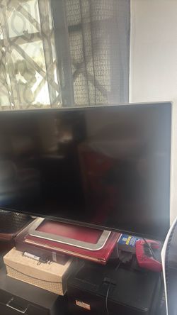 43 inch Vizio TV