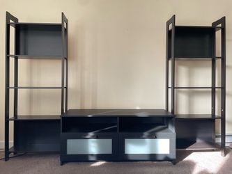 Tv Stand & 2 shelves
