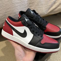 Jordan 1 Low “Bred Toe” Size 10.5 M