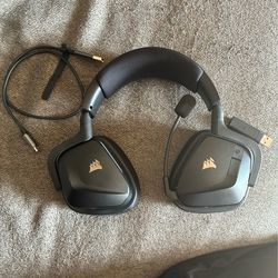 Corsair wireless gaming headset