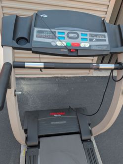 Pro-form  treadmill 735 CS