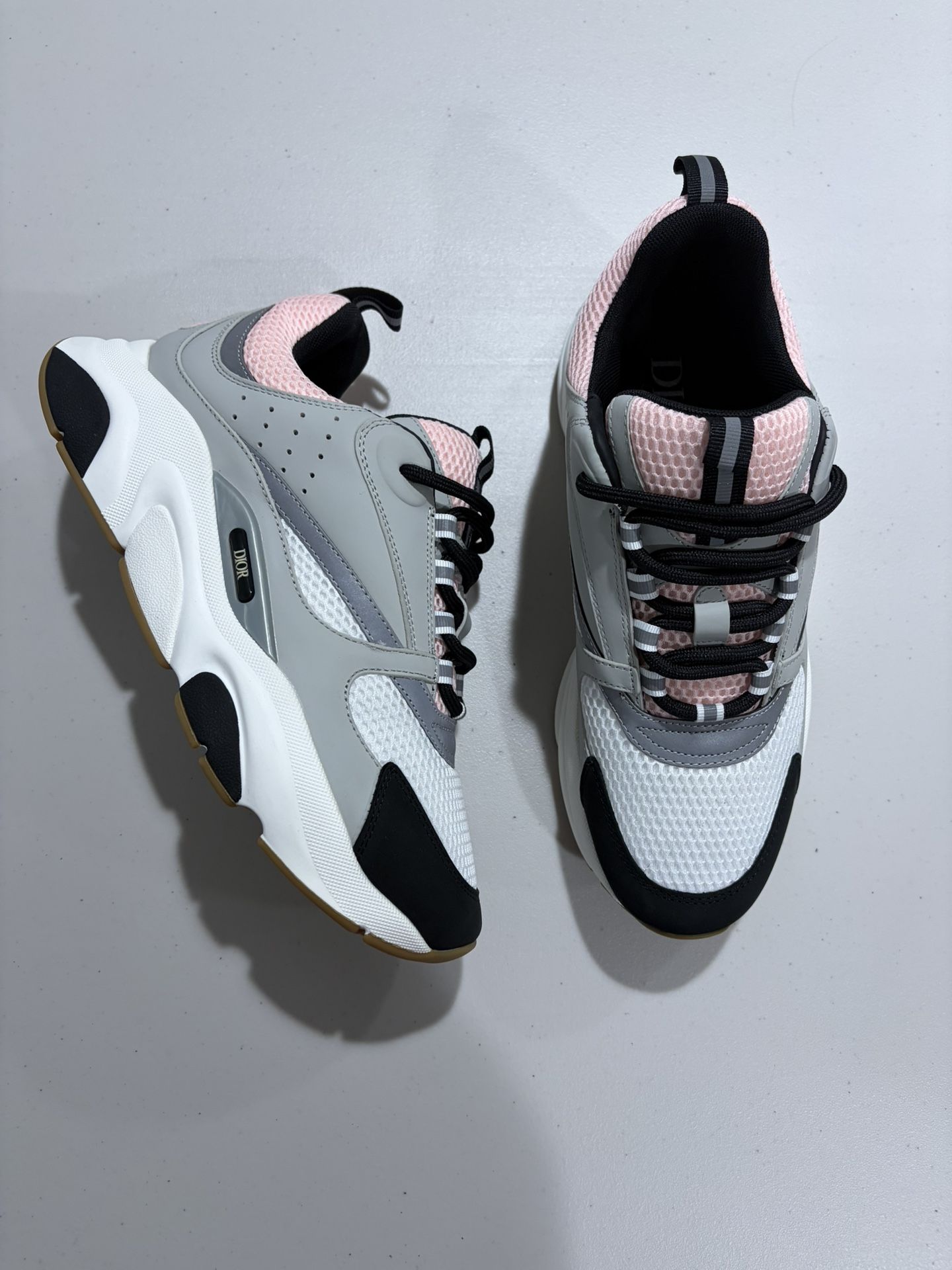 Dior b22 for Sale in Niles, IL - OfferUp