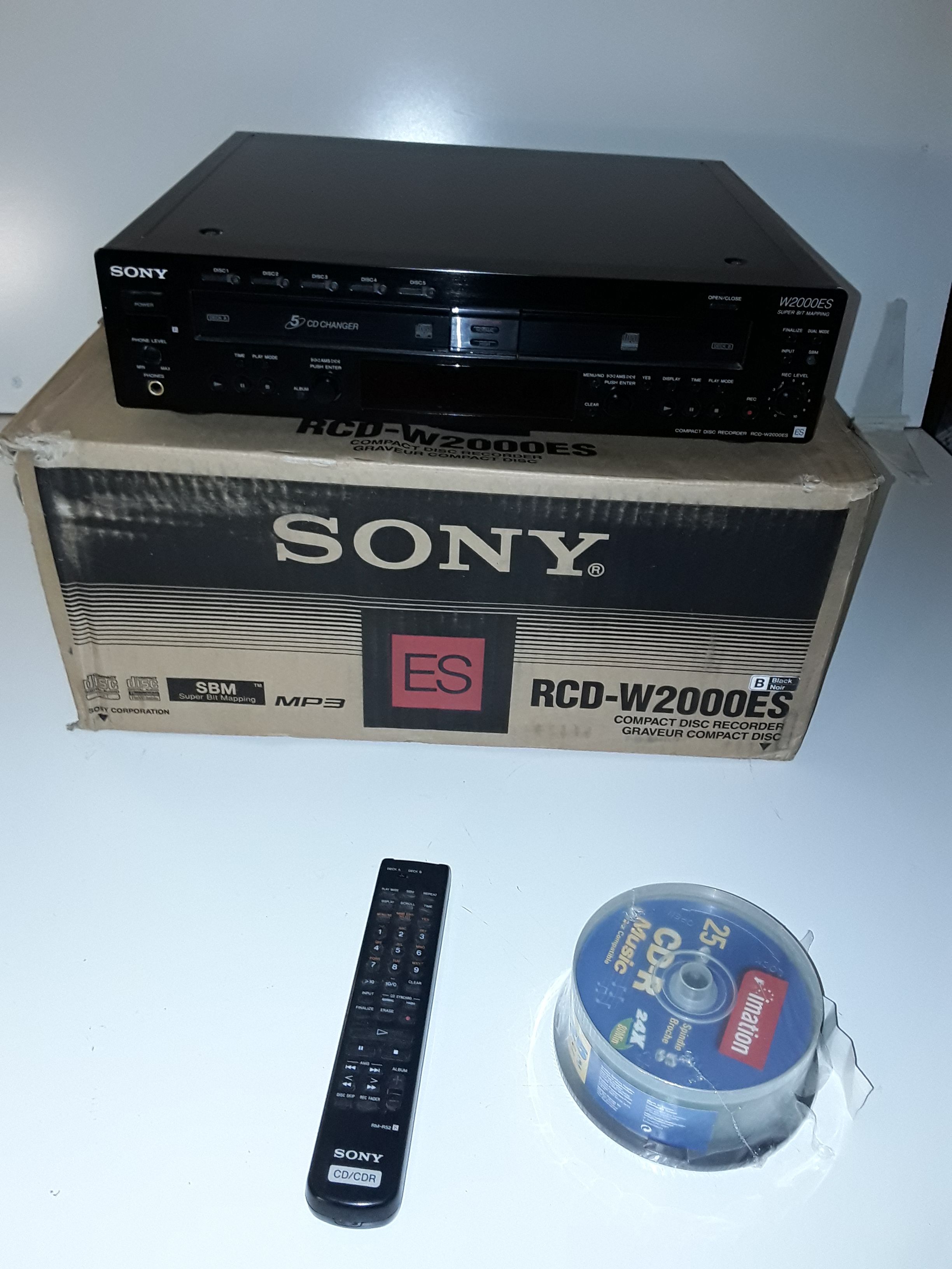 Sony rcd-w2000es