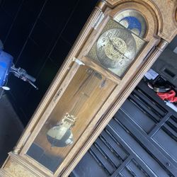 Howard Miller Grandfather Clock – Model 610-311 – Working, Moon Phase, Triple Chime