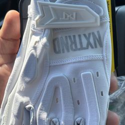 NXTRND G3 Pro Football Gloves