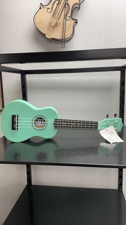 Penguin Ukulele